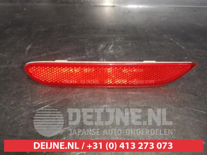 Nissan qashqai rear bumper reflector discount