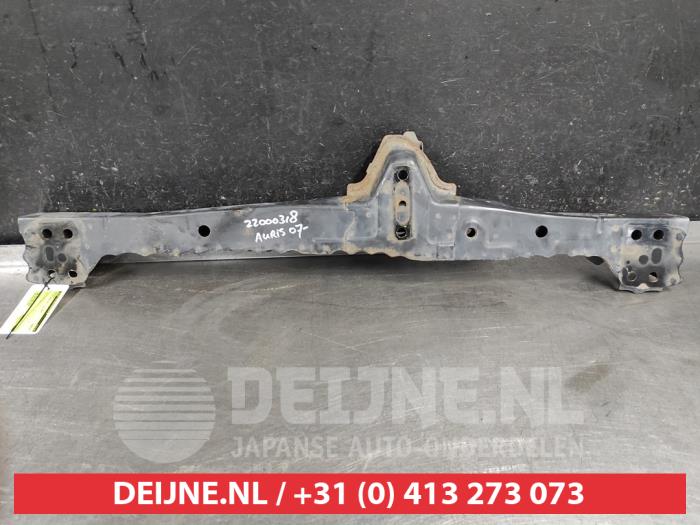 Usados Subchasis Toyota Auris (E15) 1.4 D-4D-F 16V Precio € 35,00 Norma de margen ofrecido por V.Deijne Jap.Auto-onderdelen BV