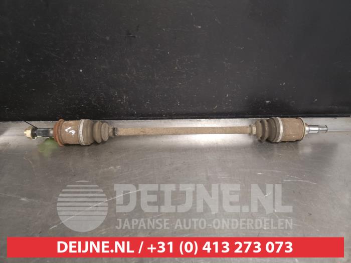 Gebrauchte Antriebswelle links hinten Honda CR-V (RD1/3) 2.0i 16V VTEC Preis € 50,00 Margenregelung angeboten von V.Deijne Jap.Auto-onderdelen BV