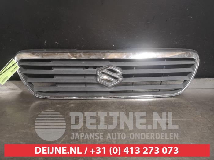 Używane Grill Suzuki Wagon-R+ (RB) 1.3 16V Cena € 25,00 Procedura marży oferowane przez V.Deijne Jap.Auto-onderdelen BV