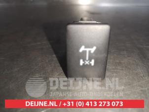 Used Controlled-slip differential switch Toyota Land Cruiser (J15) 3.0 D-4D 16V Price on request offered by V.Deijne Jap.Auto-onderdelen BV