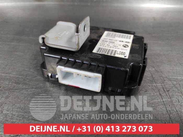 Używane DC/CD konwertor Kia Rio IV (YB) 1.4 CRDi 90 16V Cena na żądanie oferowane przez V.Deijne Jap.Auto-onderdelen BV