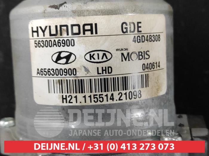 Os kolumny kierownicy z Hyundai i30 (GDHB5) 1.6 GDI Blue 16V 2014