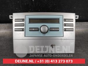 Used Heater control panel Toyota Corolla Verso (R10/11) 1.8 16V VVT-i Price on request offered by V.Deijne Jap.Auto-onderdelen BV