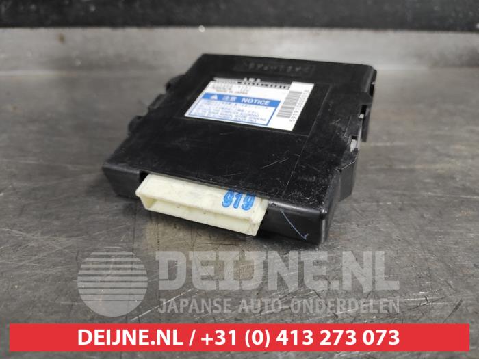 Usagé Transfer module 4x4 Toyota RAV4 (A3) 2.0 16V VVT-i 4x4 Prix € 50,00 Règlement à la marge proposé par V.Deijne Jap.Auto-onderdelen BV