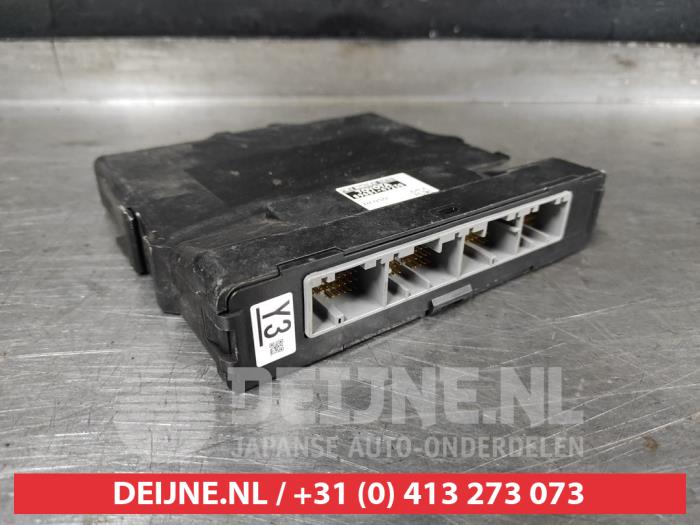 Used Body control computer Toyota Prius (ZVW3) 1.8 16V Price € 50,00 Margin scheme offered by V.Deijne Jap.Auto-onderdelen BV