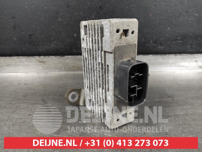 Używane Kondensator start/stop Toyota Urban Cruiser 1.33 Dual VVT-I 16V 2WD Cena na żądanie oferowane przez V.Deijne Jap.Auto-onderdelen BV