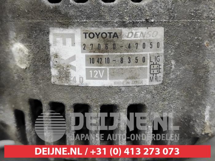 Dynamo from a Toyota Urban Cruiser 1.33 Dual VVT-I 16V 2WD 2011