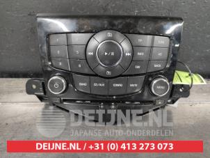 Used Radio control panel Chevrolet Cruze 2.0 D 16V Price on request offered by V.Deijne Jap.Auto-onderdelen BV