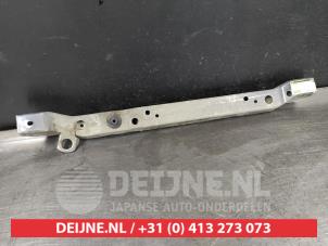 Used Radiator bar Nissan Pulsar (C13) 1.2 DIG-T 16V Price on request offered by V.Deijne Jap.Auto-onderdelen BV