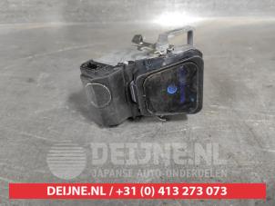 Usagé Caméra avant Mitsubishi L-200 2.4 Clean Diesel 4WD Prix € 100,00 Règlement à la marge proposé par V.Deijne Jap.Auto-onderdelen BV