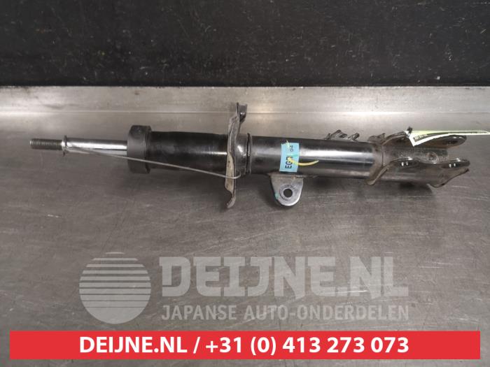 Front shock absorber, right from a Nissan Micra (K13) 1.2 12V 2012