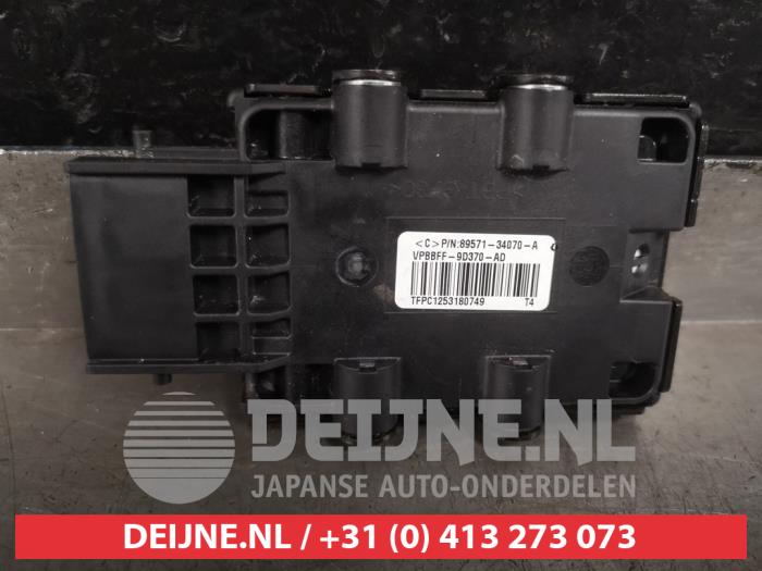 Usagé Module pompe carburant Toyota Yaris III (P13) 1.5 16V Dual VVT-iE Prix € 75,00 Règlement à la marge proposé par V.Deijne Jap.Auto-onderdelen BV