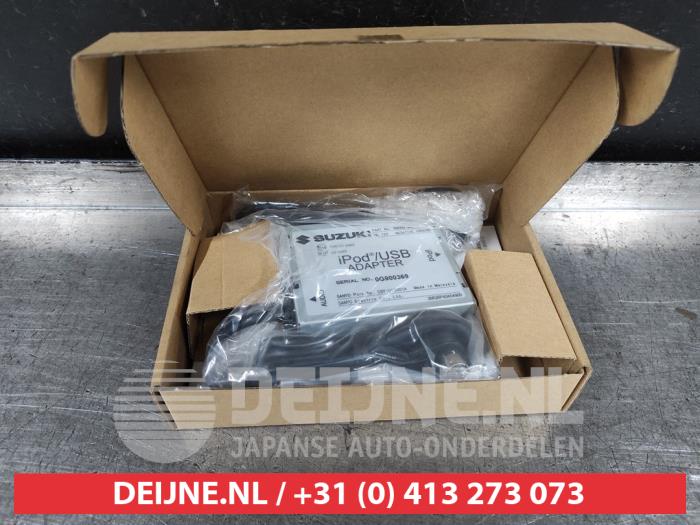 Nuevos Módulo USB Suzuki Alto 1.0 12V Precio € 60,50 IVA incluido ofrecido por V.Deijne Jap.Auto-onderdelen BV