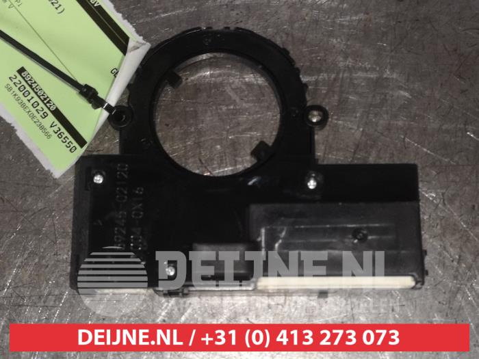 Begagnade Styrvinkelsensor Toyota Corolla (E21/EA1/EH1) 1.8 16V Hybrid Pris € 75,00 Marginaltabell erbjuds av V.Deijne Jap.Auto-onderdelen BV