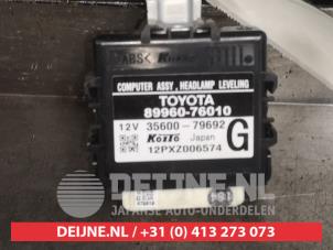 Usagé Ordinateur éclairage Lexus CT 200h 1.8 16V Prix sur demande proposé par V.Deijne Jap.Auto-onderdelen BV
