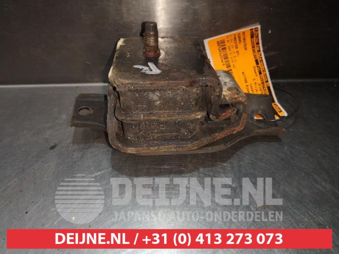 Engine mount Subaru Forester 2.0 16V EJ20036545