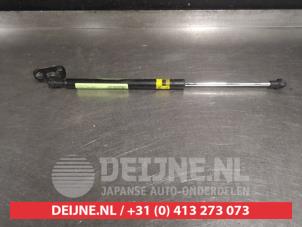 Used Rear gas strut, left Lexus CT 200h 1.8 16V Price on request offered by V.Deijne Jap.Auto-onderdelen BV