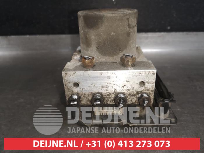 Begagnade ABS-pump Kia Cee'd (EDB5) 1.6 CVVT 16V Pris € 100,00 Marginaltabell erbjuds av V.Deijne Jap.Auto-onderdelen BV