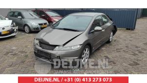 Used Frontscreen Honda Civic (FK/FN) 2.2 i-CTDi 16V Price € 75,00 Margin scheme offered by V.Deijne Jap.Auto-onderdelen BV