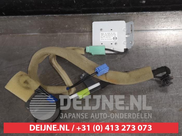 Używane Antena GPS Mazda CX-3 (DJ/DK) 1.5 Skyactiv D 105 16V Cena € 75,00 Procedura marży oferowane przez V.Deijne Jap.Auto-onderdelen BV
