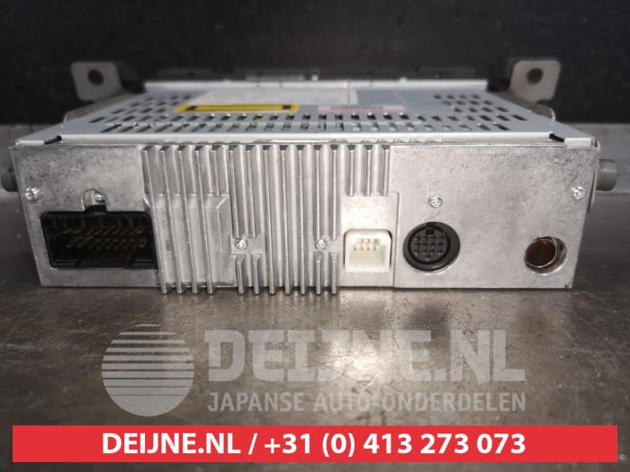 Radio from a Nissan Pixo (D31S) 1.0 12V 2011
