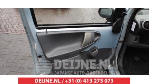 Usagé Commutateur combi vitres Toyota Aygo (B10) 1.0 12V VVT-i Prix sur demande proposé par V.Deijne Jap.Auto-onderdelen BV