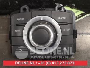 Usados Unidad de control multimedia Mazda 6 SportBreak (GJ/GH/GL) 2.0 Skyactiv G 145 16V Precio de solicitud ofrecido por V.Deijne Jap.Auto-onderdelen BV