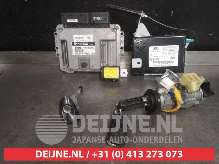 Used Engine management computer Kia Cee'd (JDB5) 1.6 GDI 16V Price € 125,00 Margin scheme offered by V.Deijne Jap.Auto-onderdelen BV