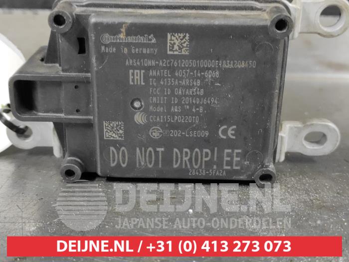 ACC Sensor (Entfernung) van een Nissan Qashqai (J11) 1.2 DIG-T 16V 2017