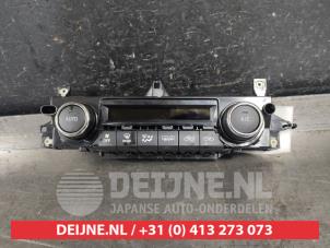 Used Heater control panel Toyota Hilux VI 2.4 D4D-F 16V 4x4 Price on request offered by V.Deijne Jap.Auto-onderdelen BV