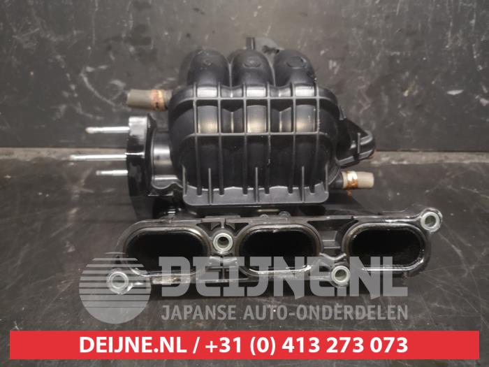 Intake manifolds with engine code 1332867 stock