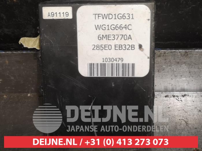 Używane Modul keyless vehicle Nissan Pathfinder (R51) 2.5 dCi 16V 4x4 Cena € 25,00 Procedura marży oferowane przez V.Deijne Jap.Auto-onderdelen BV