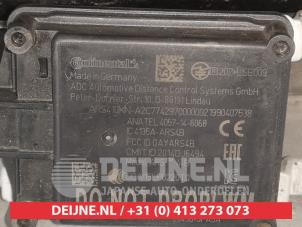 Używane Czujnik aktywnego tempomatu (zdalny) Nissan Qashqai (J11) 1.3 DIG-T 140 16V Cena na żądanie oferowane przez V.Deijne Jap.Auto-onderdelen BV