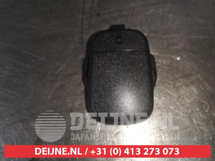 Begagnade Regnsensor Chevrolet Cruze (300) 1.8 16V VVT Pris € 25,00 Marginaltabell erbjuds av V.Deijne Jap.Auto-onderdelen BV