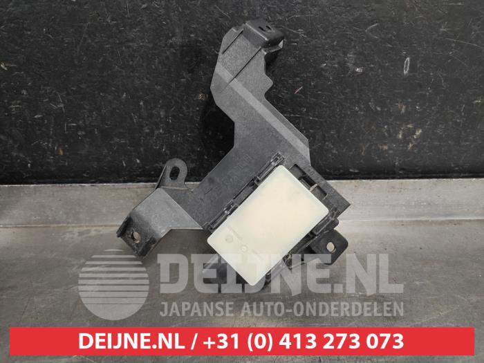 Begagnade Dödvinkelsensor Hyundai Ioniq 5 (NE) 73/77 kWh RWD Pris € 100,00 Marginaltabell erbjuds av V.Deijne Jap.Auto-onderdelen BV