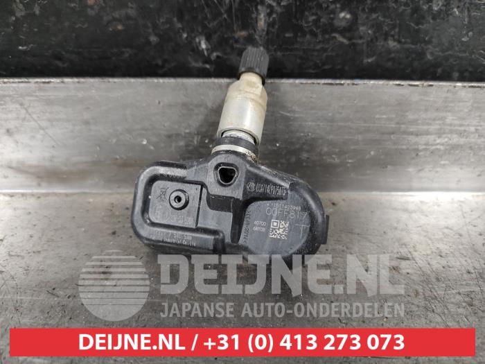 Begagnade Däcktryckssensor Nissan Leaf (ZE0) Leaf Pris € 20,00 Marginaltabell erbjuds av V.Deijne Jap.Auto-onderdelen BV