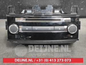 Used Radio Toyota Land Cruiser V8 (J20) 4.5 D-4D 32V Price on request offered by V.Deijne Jap.Auto-onderdelen BV