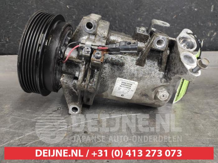 Usagé Pompe clim Nissan Micra (K14) 1.5 dCi Prix € 150,00 Règlement à la marge proposé par V.Deijne Jap.Auto-onderdelen BV