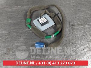 Used GPS antenna Nissan Note (E12) 1.2 DIG-S 98 Price on request offered by V.Deijne Jap.Auto-onderdelen BV