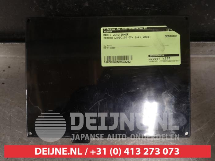 Begagnade Radioförstärkare Toyota Land Cruiser (J12) 3.0 D-4D 16V Pris € 25,00 Marginaltabell erbjuds av V.Deijne Jap.Auto-onderdelen BV