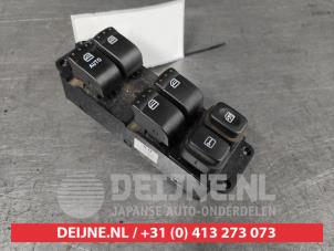 Used Multi-functional window switch Ssang Yong Korando 2.0 e-XDi 16V 4x4 Price on request offered by V.Deijne Jap.Auto-onderdelen BV