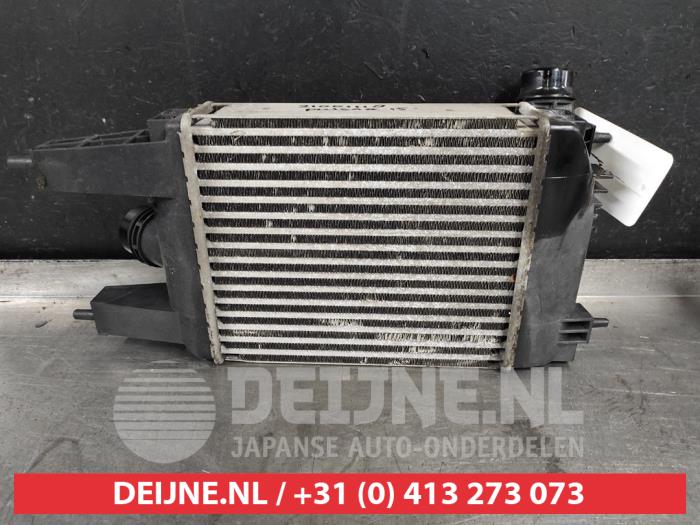 Intercooler d'un Nissan Pulsar (C13) 1.2 DIG-T 16V 2015