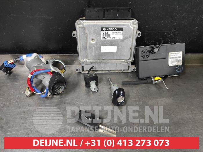 Used Engine management computer Hyundai i30 Crosswagon (WWH) 1.6 CVVT 16V Price € 150,00 Margin scheme offered by V.Deijne Jap.Auto-onderdelen BV
