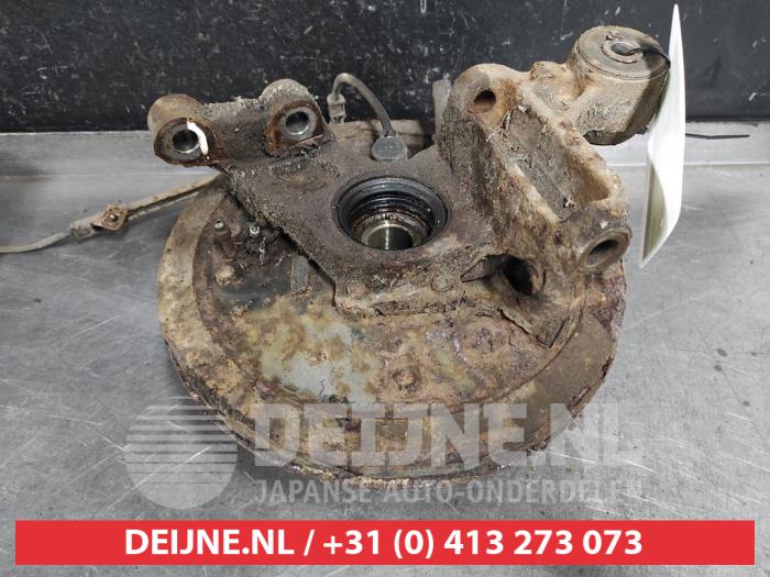 Achsschenkel links hinten Subaru Forester 2.0 16V