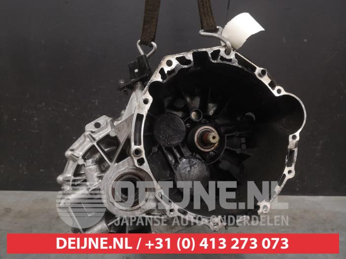 Gebrauchte Getriebe Ssang Yong Korando 2.0 e-XDi 16V 4x4 Preis € 750,00 Margenregelung angeboten von V.Deijne Jap.Auto-onderdelen BV