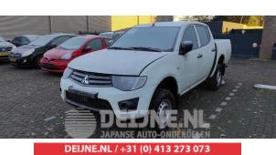 Used Front end, complete Mitsubishi L-200 2.5 DI-D 4x4 Price on request offered by V.Deijne Jap.Auto-onderdelen BV