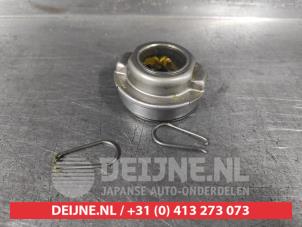 Used Thrust bearing Mitsubishi L-200 2.5 DI-D 4x4 Price on request offered by V.Deijne Jap.Auto-onderdelen BV