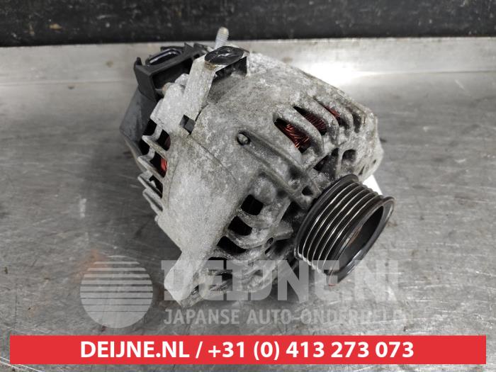 Usagé Dynamo Hyundai iX35 (LM) 1.6 GDI 16V Prix € 75,00 Règlement à la marge proposé par V.Deijne Jap.Auto-onderdelen BV