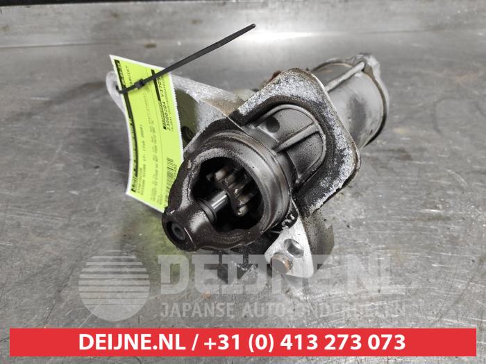 Starter from a Nissan Micra (K14) 1.0 IG-T 100 2020
